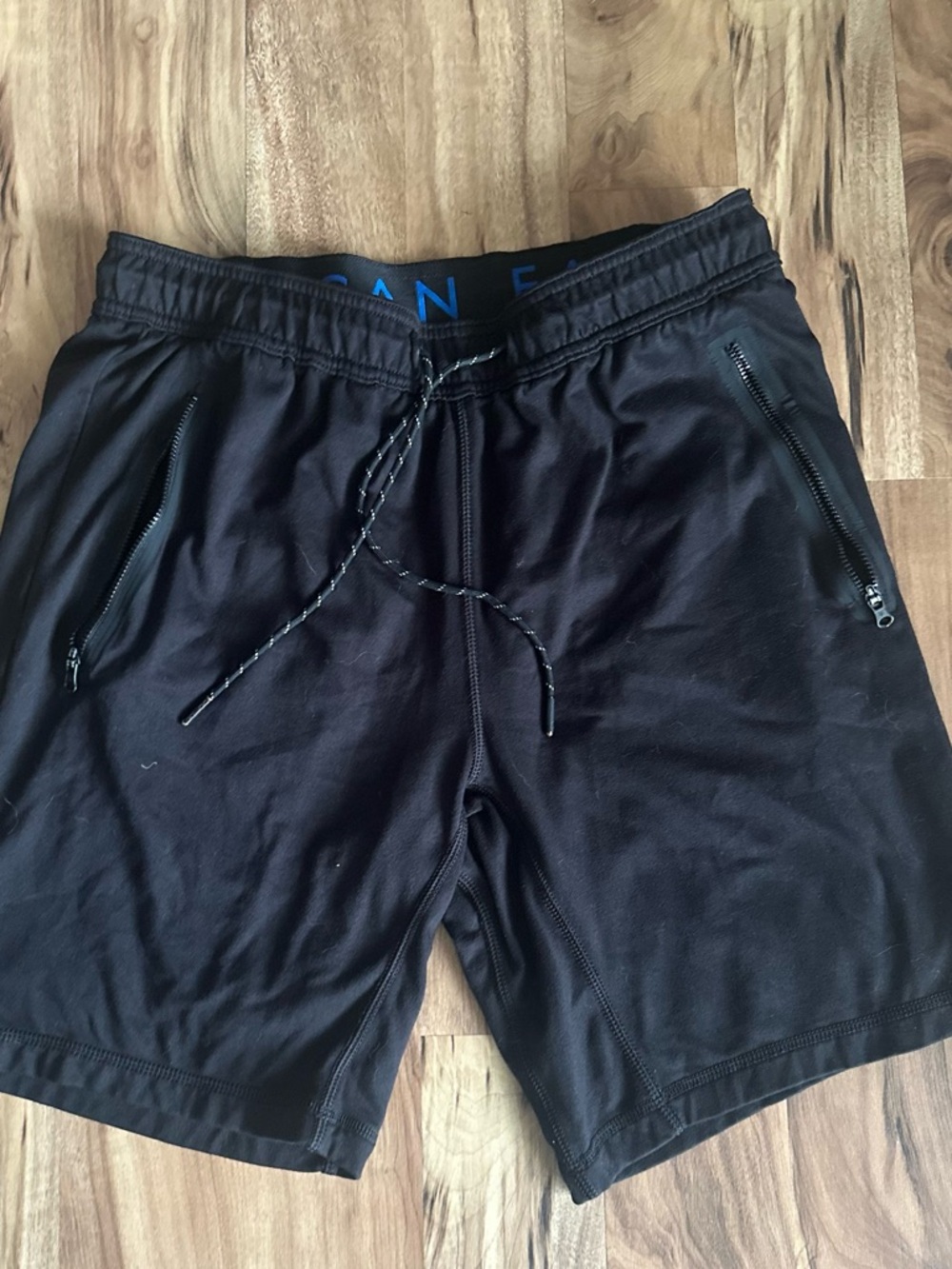 American Eagle Outfitters Black Athletic Zip-Pocket Shorts